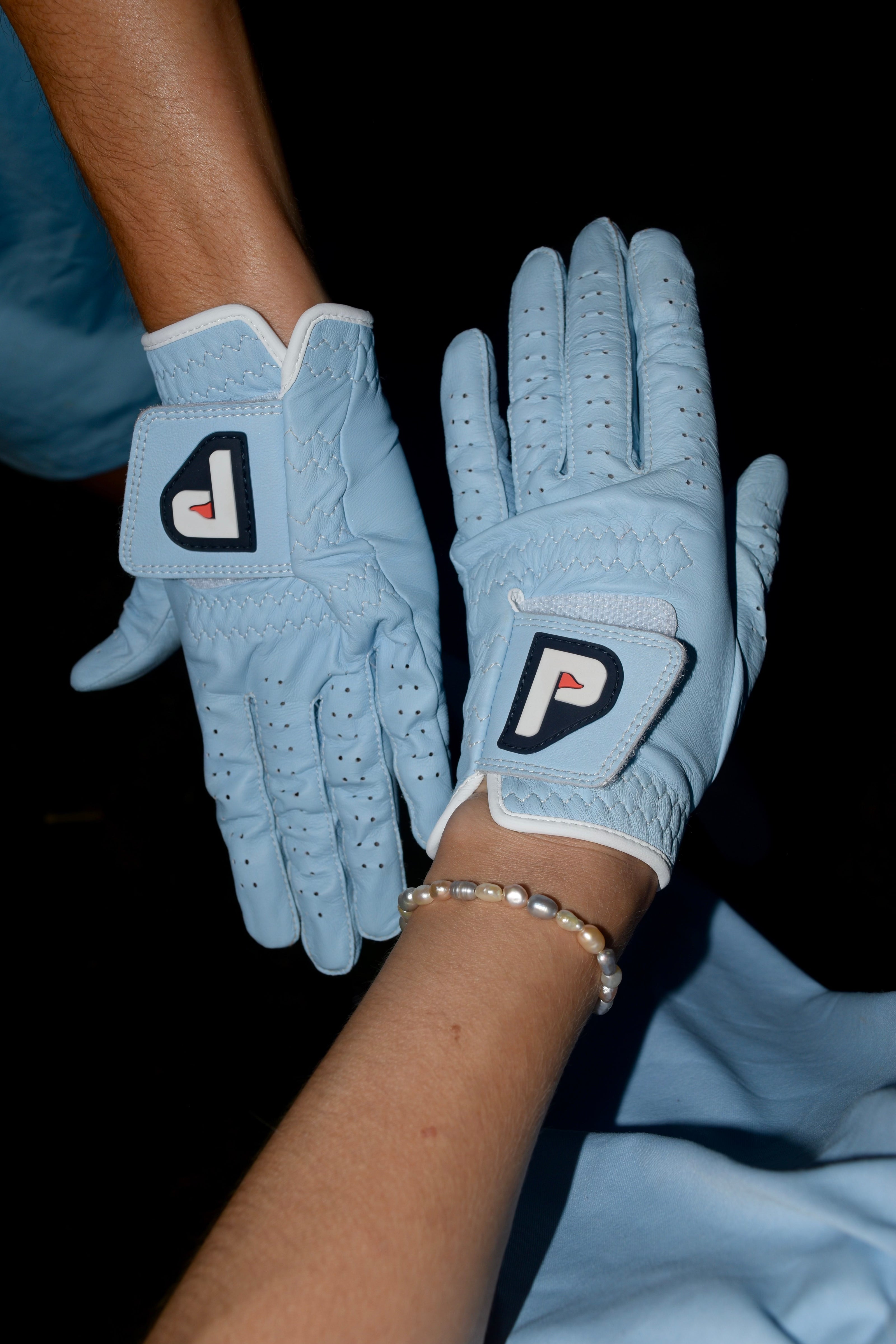 light-blue-golf-gloves