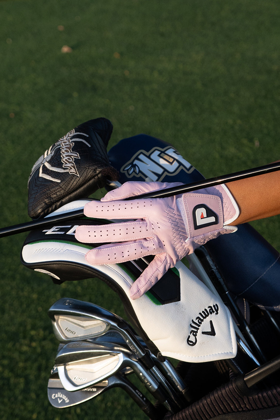 Elevate Your Game: Must-Have Premium Golf Accessories for a Better Round