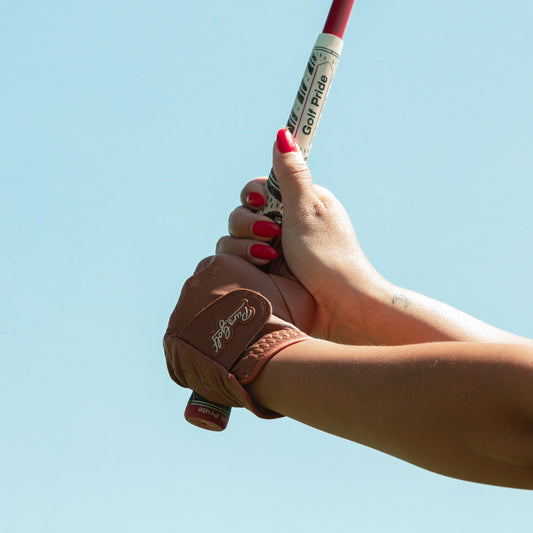 The Fresh Glove Advantage: Why Golfers Should Rotate Their Gloves