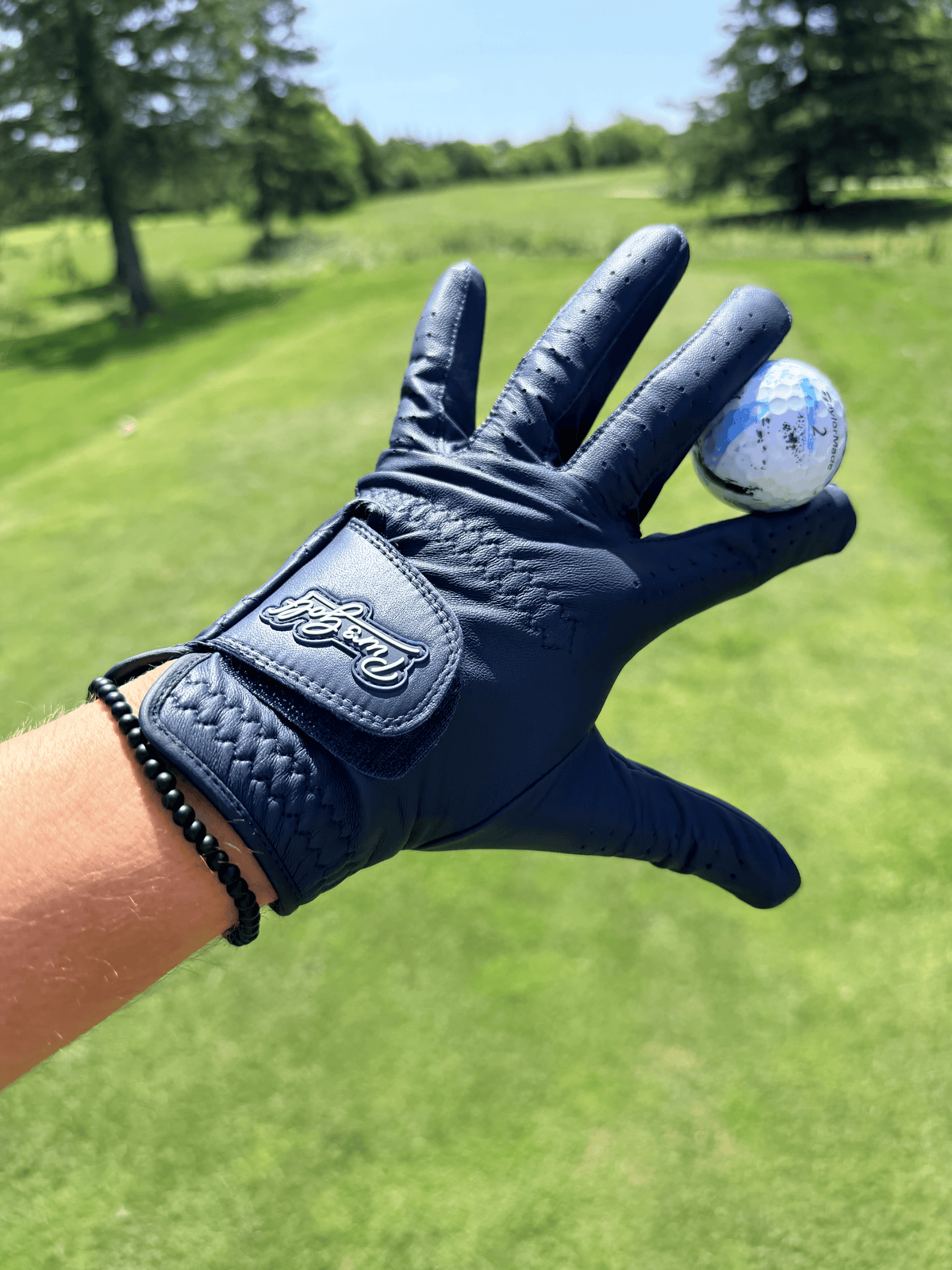 Cabretta Leather vs Synthetic Golf Gloves: Why PUR3 Gloves Are a Game-Changer
